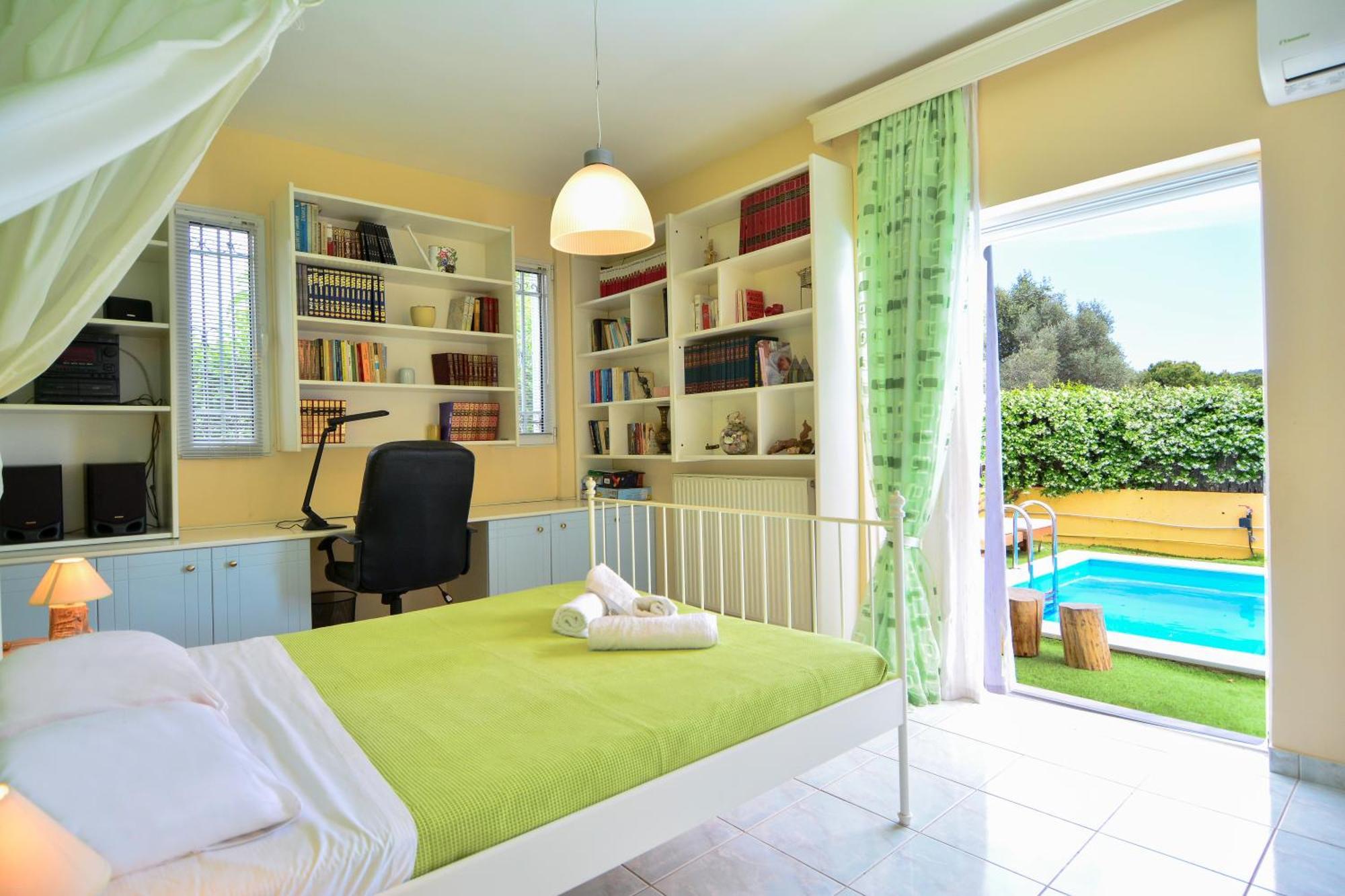 Villa Filoxenia All Seasons, Near Airport, Sea, Athens Αγία Μαρίνα Εξωτερικό φωτογραφία