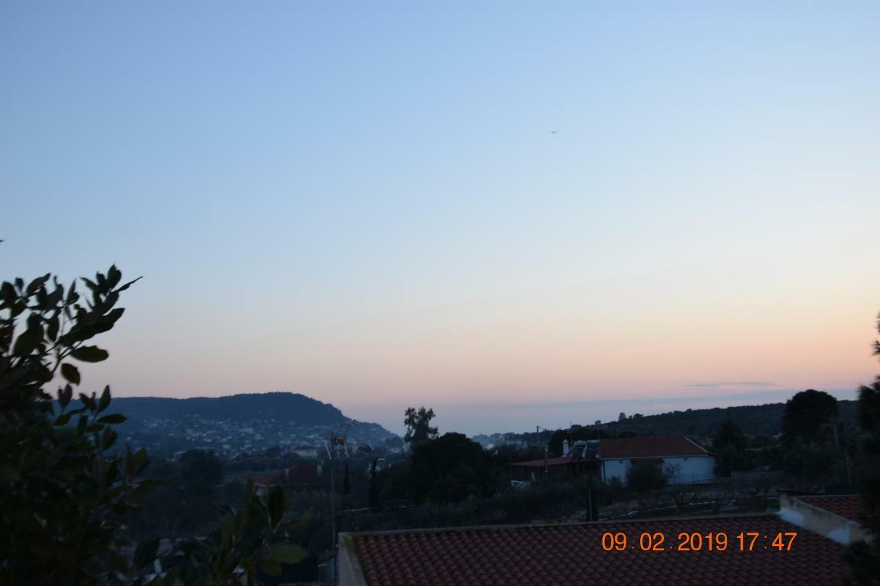 Villa Filoxenia All Seasons, Near Airport, Sea, Athens Αγία Μαρίνα Εξωτερικό φωτογραφία